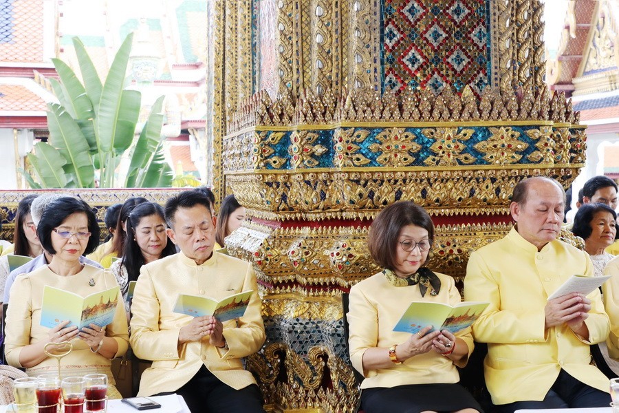 กระทรวงการคลัง ร่วมพิธีเจริญพระพุทธมนต์ถวายพระพรชัยมงคลเฉลิมพระเกียรติ