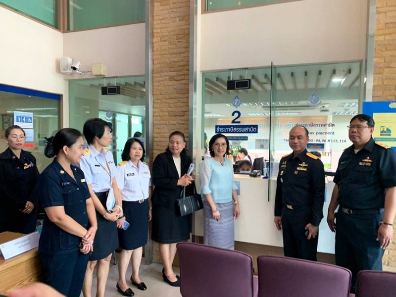 ตรวจราชการสำนักงานสรรพสามิตพื้นที่กรุงเทพมหานคร 1