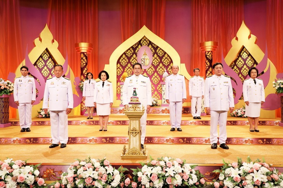 กระทรวงการคลัง ร่วมการบันทึกเทปถวายพระพรชัยมงคล สมเด็จพระนางเจ้าฯ พระบรมราชินี เนื่องในโอกาสวันเฉลิมพระชนมพรรษา 3 มิถุนายน 2563