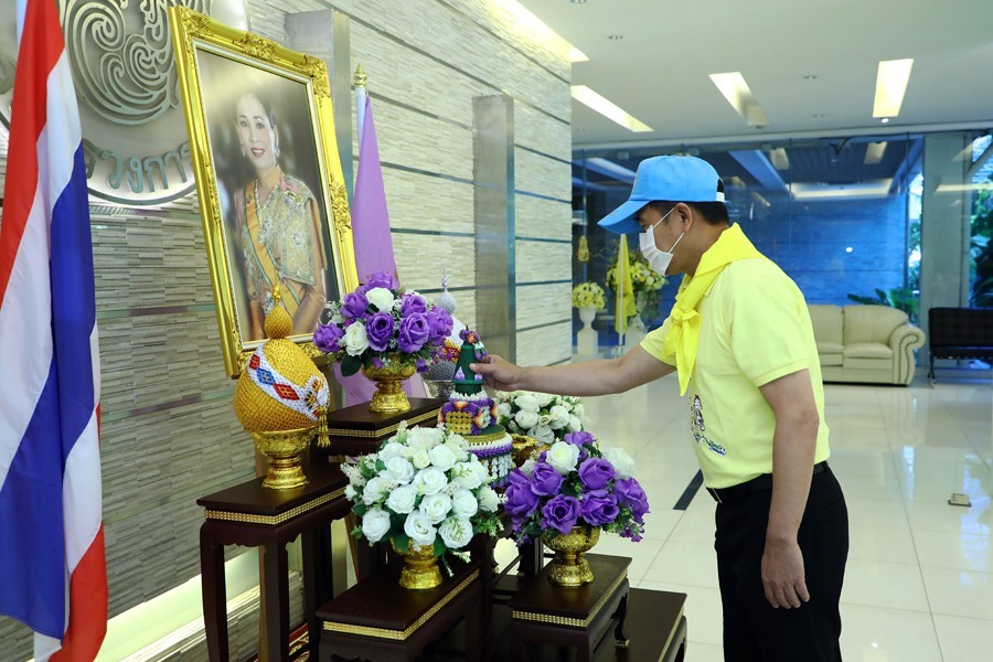 กระทรวงการคลัง มอบสิ่งของบริจาคให้แก่ประชาชนที่ได้รับผลกระทบจากการแพร่ระบาดของโรคติดเชื้อไวรัสโคโรนา  2019